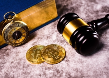 SEC Komiseri Güvenli Liman Bilinen Kripto Hakkında Yorumu