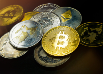 19 Kasım BTC, XRP, DOGE ve SHIB Fiyat Analizi