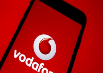 Vodafone, NFT Olarak Dünyanın İlk SMS’ini Hayır Kurumu İçin “Mutlu Noeller”i Açık Arttırmaya Çıkardı