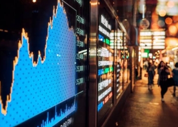 Avrupa hisse senetleri yükseldi, tahvil getirileri en yüksek seviyeye çıktı