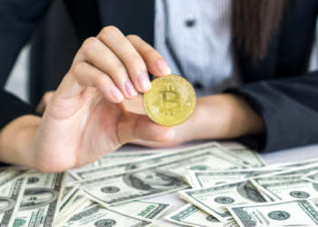 Analist, Bitcoin’in Geçmiş Hareketlerine Bakarak Uyarı Yaptı