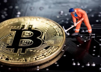Bitcoin Madencilik Geliri İki Yılın En Düşük Seviyesine Geriledi