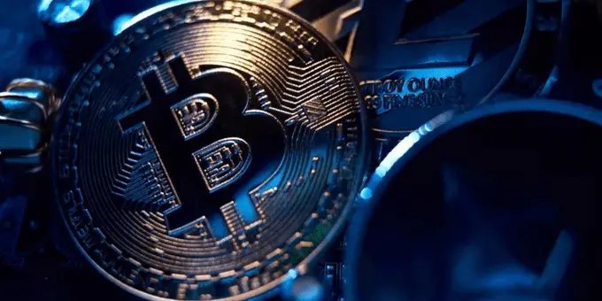 Bitcoin (BTC) Madencileri Başka Bir Satışa Daha mı Hazırlanıyor?