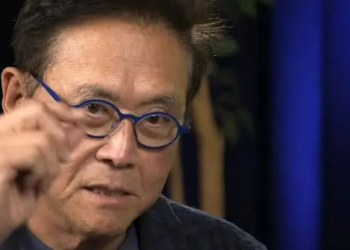 Robert Kiyosaki, "Bitcoin" Diyor; Ünlü Yazar, Fed ve ABD Başkanı Biden'a "Yalancılar" Diyor