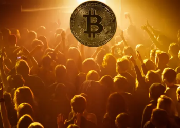 Wall Street Kriptoyu Kucaklıyor; Bitcoin 30.000 Dolar Seviyesinde Yolculuğuna Başladı