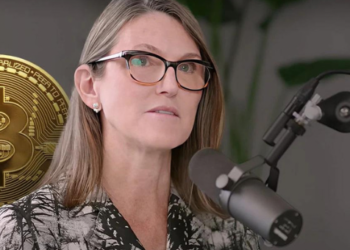 Cathie Wood, Bitcoin Fiyatının 600.000 Dolara Ulaşacağını Tahmin Ediyor