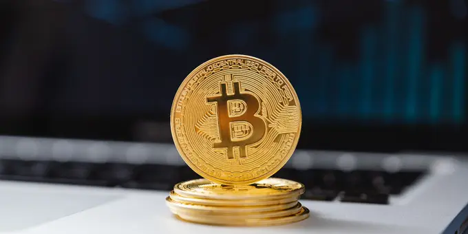 Bitcoin 46 Bin Dolar Seviyesini Geçti, Onu Tasfiyeler Takip Etti