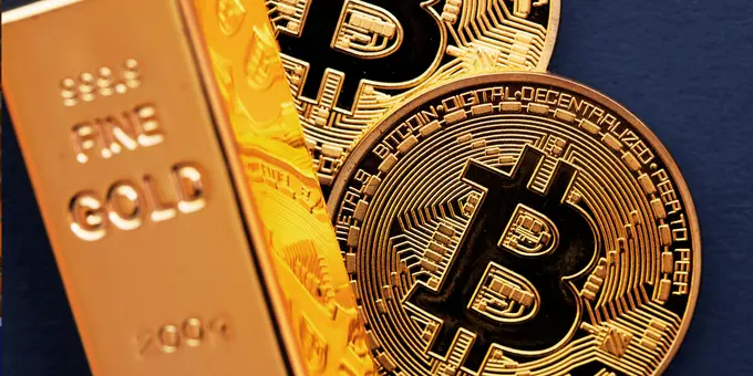 Bitcoin ve Altın Arasındaki Rekabet Gündemde; Neler Oluyor?
