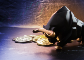 Robert Kiyosaki, Bitcoin İçin Altı Haneli Rakamları İşaret Etti